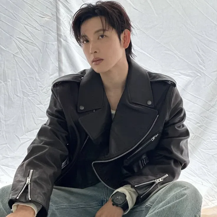 Recent activity shot of Yim Siwan
