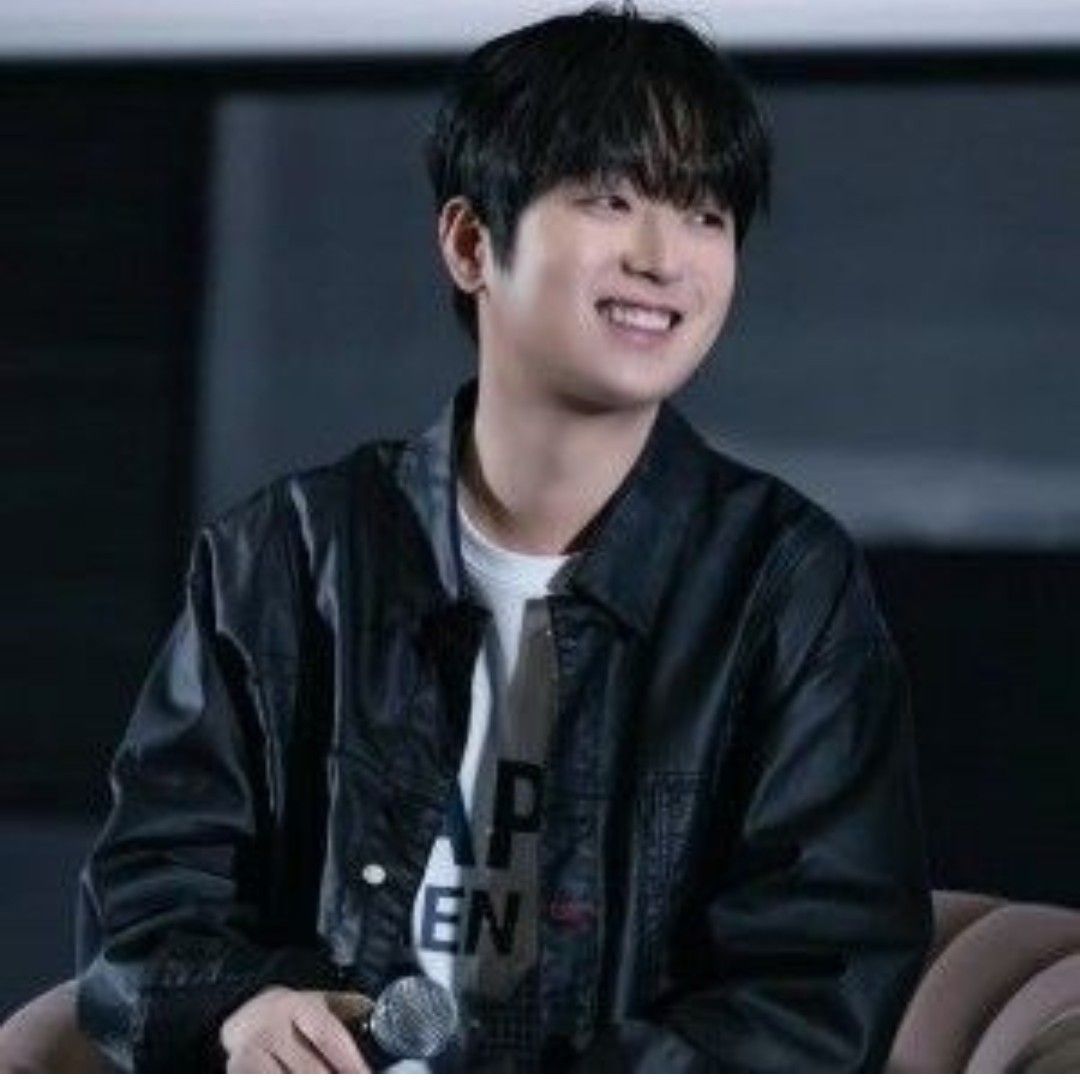 李灿元的幕后花絮