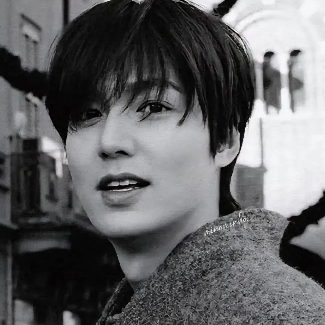 Behind-the-scenes cut of Lee Minho