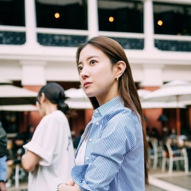 Behind-the-scenes cut of Lee Seyoung