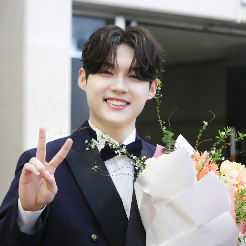 Recent activity shot of Choi Jaemyeong