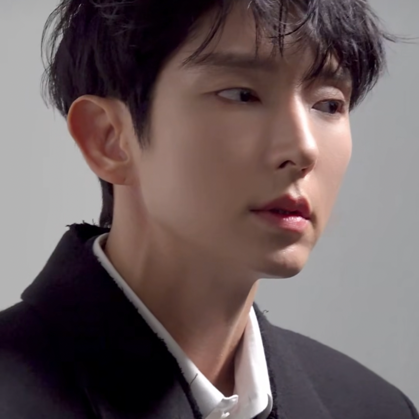 Behind-the-scenes cut of Lee Joongi