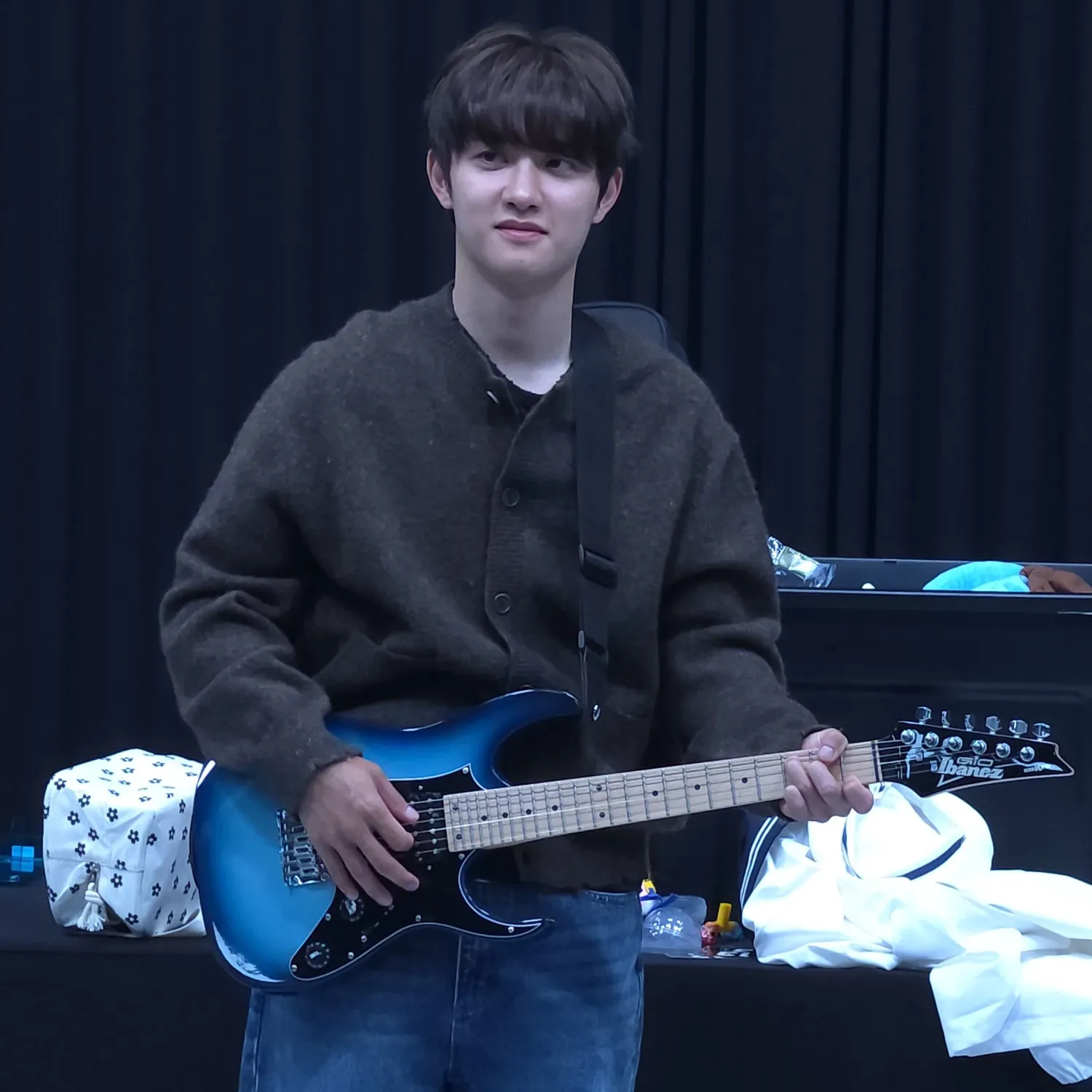 Cuplikan di balik layar dari Doh Kyungsoo (D.O.)