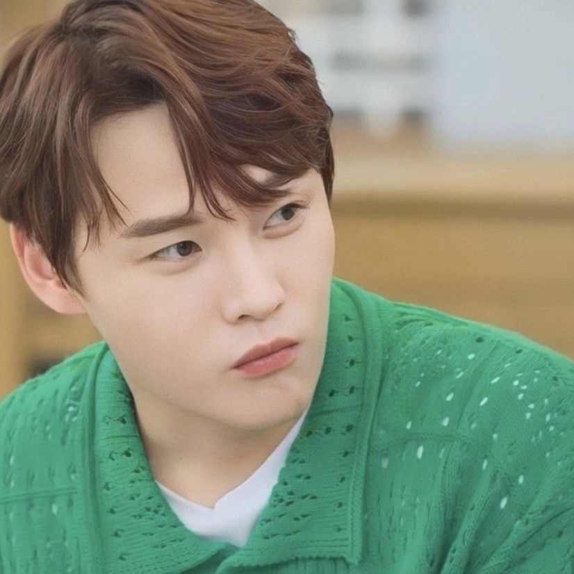 Foto kegiatan terbaru dari Park Seojin