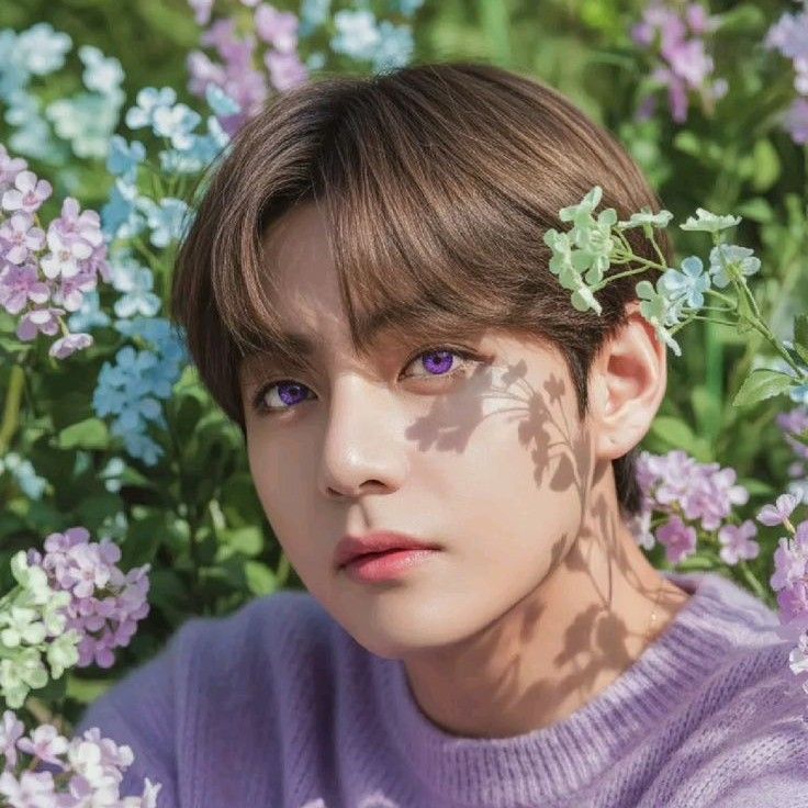 Konten selebriti populer yang sedang hangat di komunitas