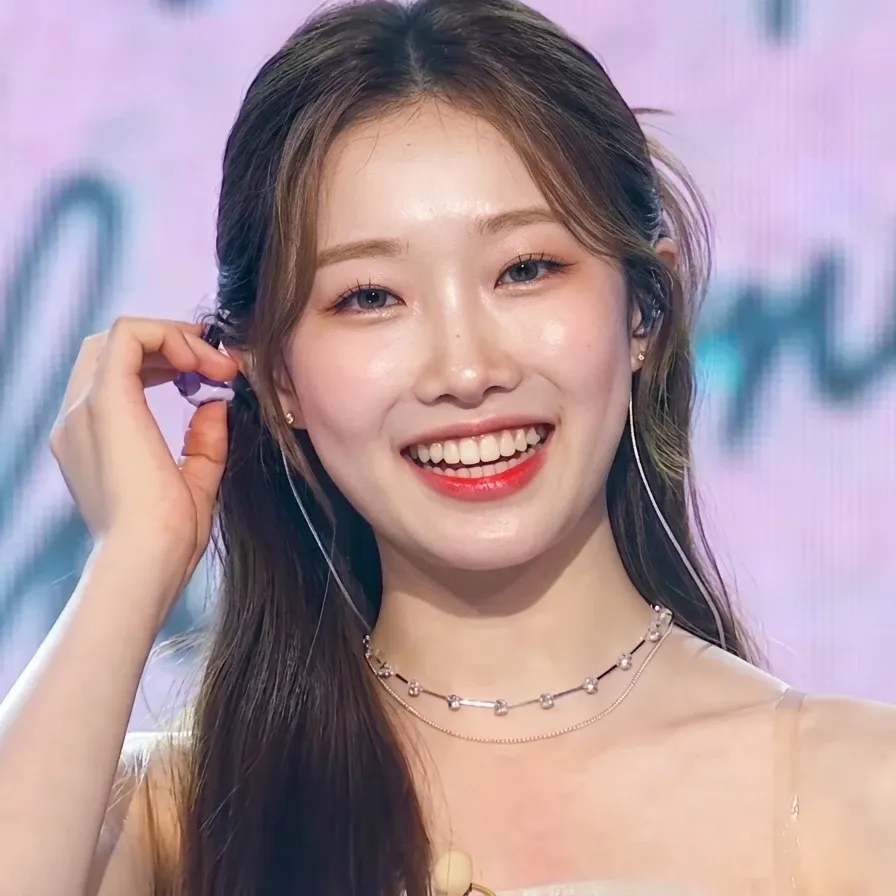 Recent activity shot of Jung Seojoo