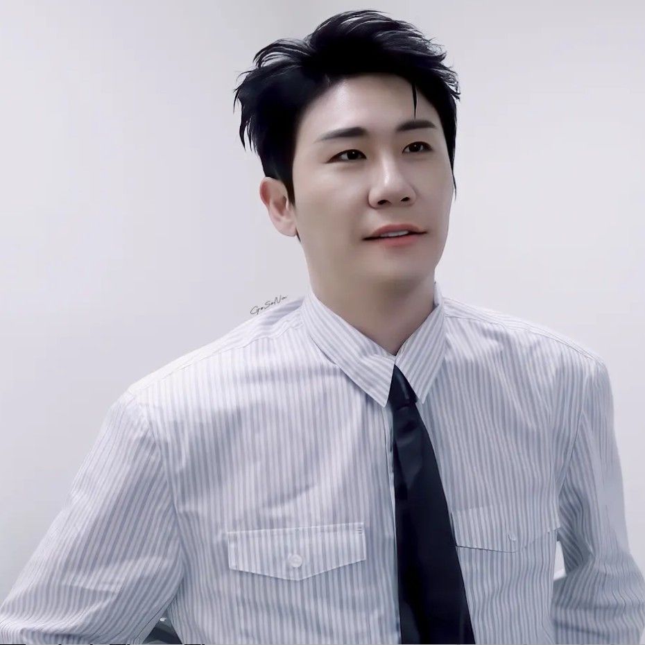 영탁 최근 활동샷