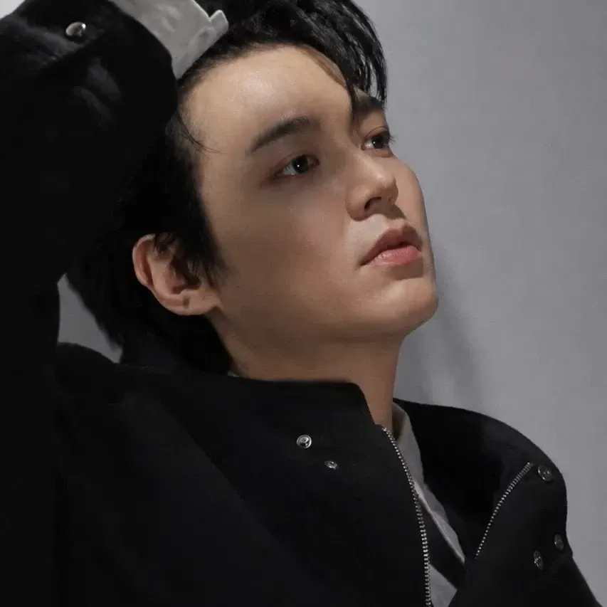 Behind-the-scenes cut of Lee Minho
