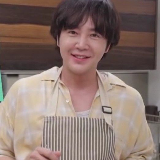 Behind-the-scenes cut of Jang Geunsuk