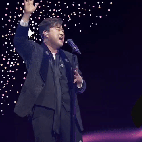 Momen yang diabadikan oleh penggemar Kim Hojoong