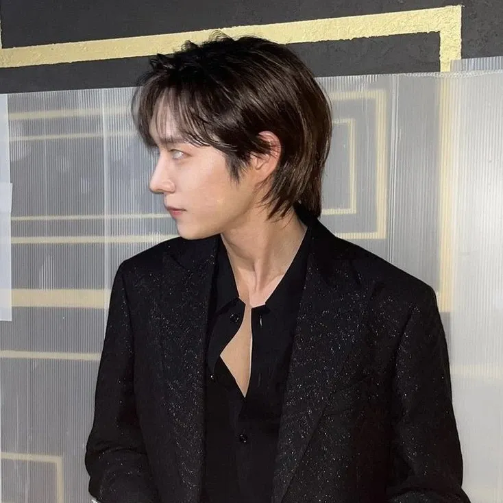 A moment captured by a fan of Kim Youngdae