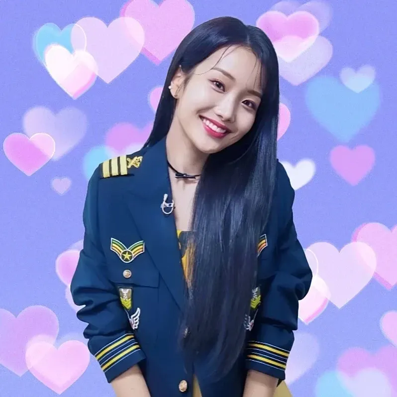 A moment captured by a fan of Kim Soyeon (2004)
