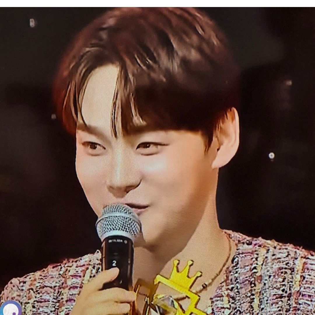 朴瑞鎮的最新照片