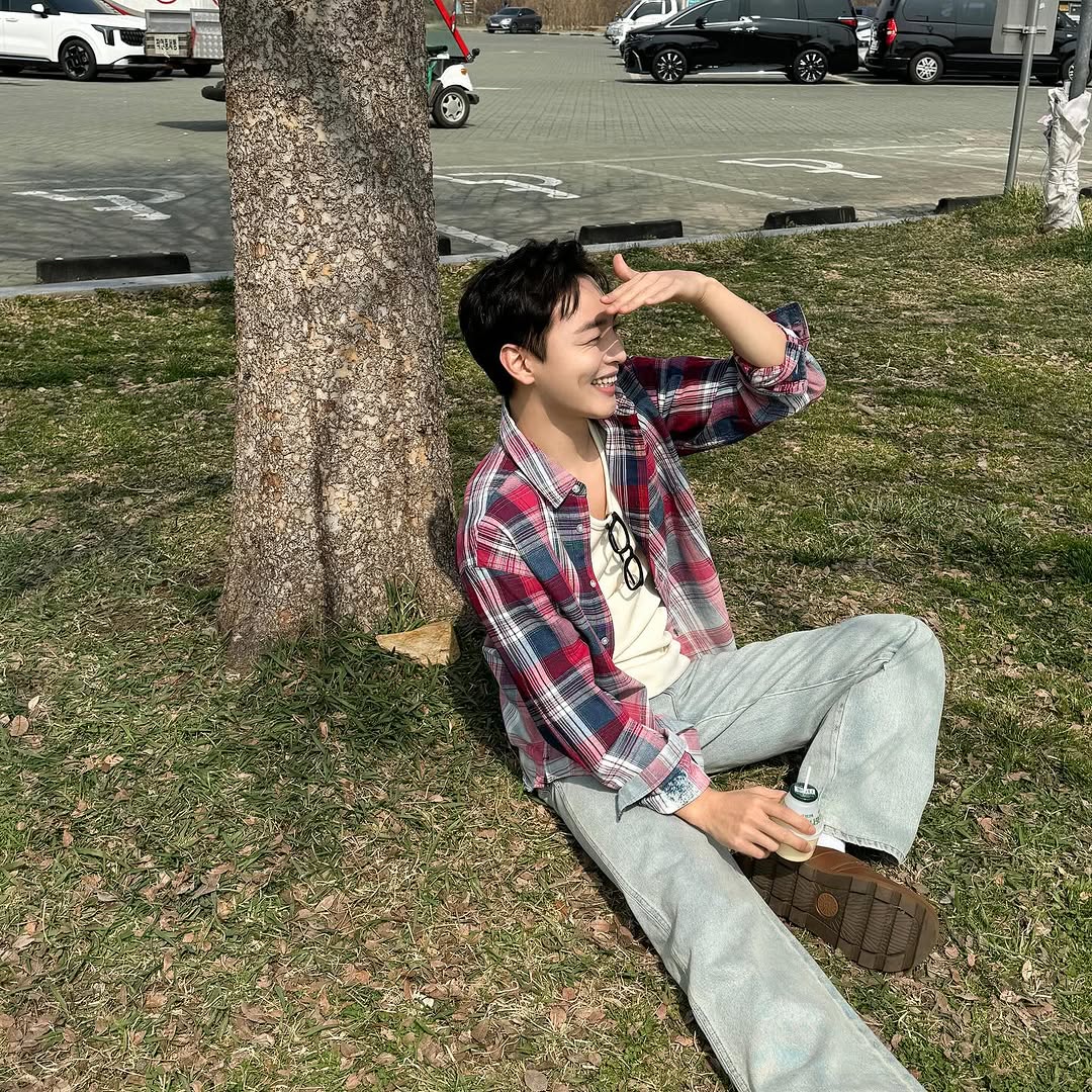 Recent activity shot of Kim Minjae