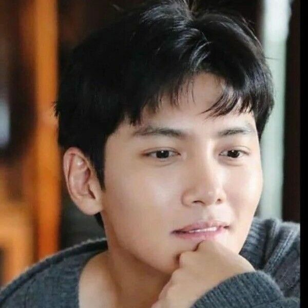 A moment captured by a fan of Ji Changwook