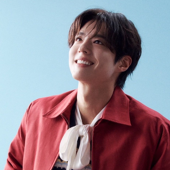 Recent activity shot of Park Bogum
