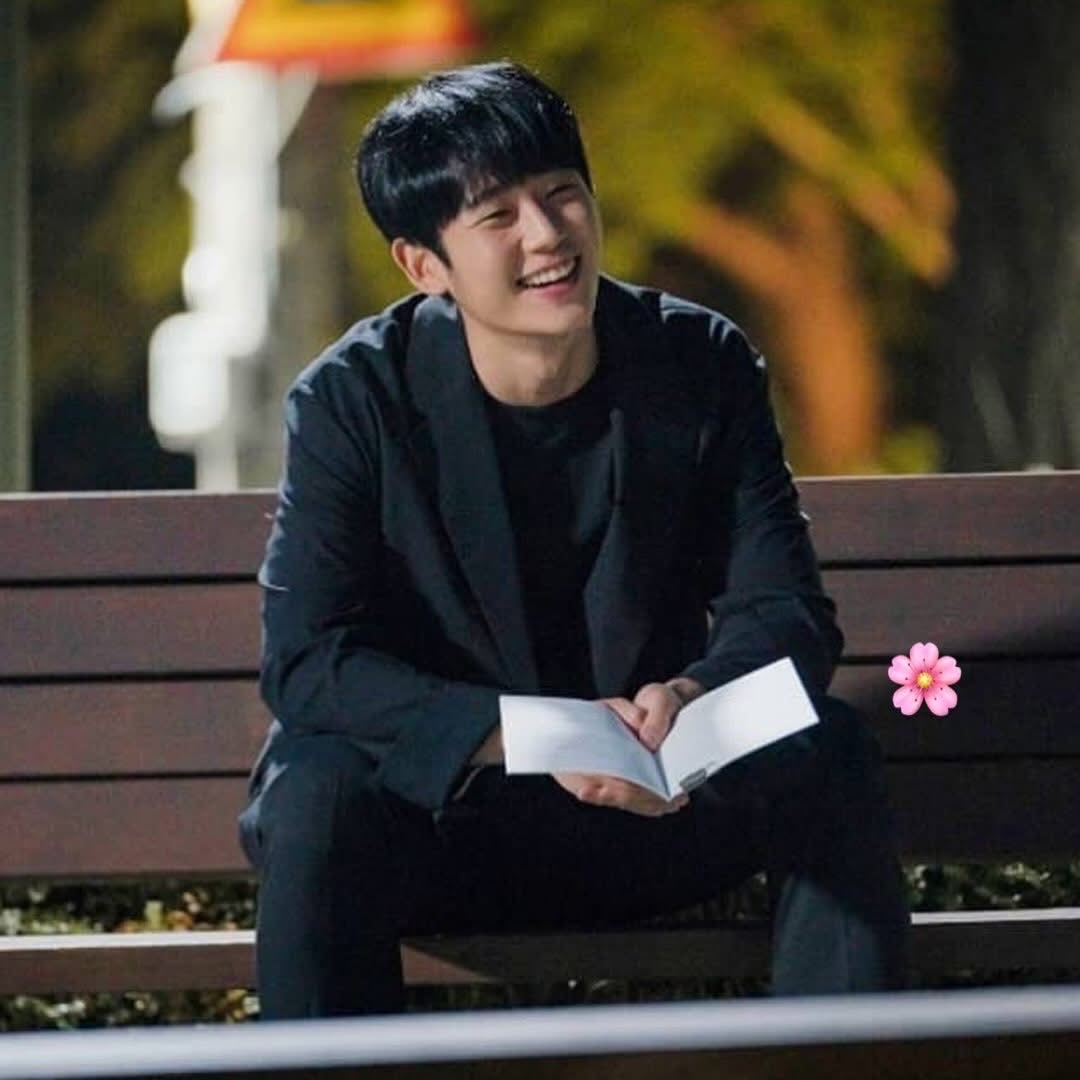 丁海寅的近期活動照