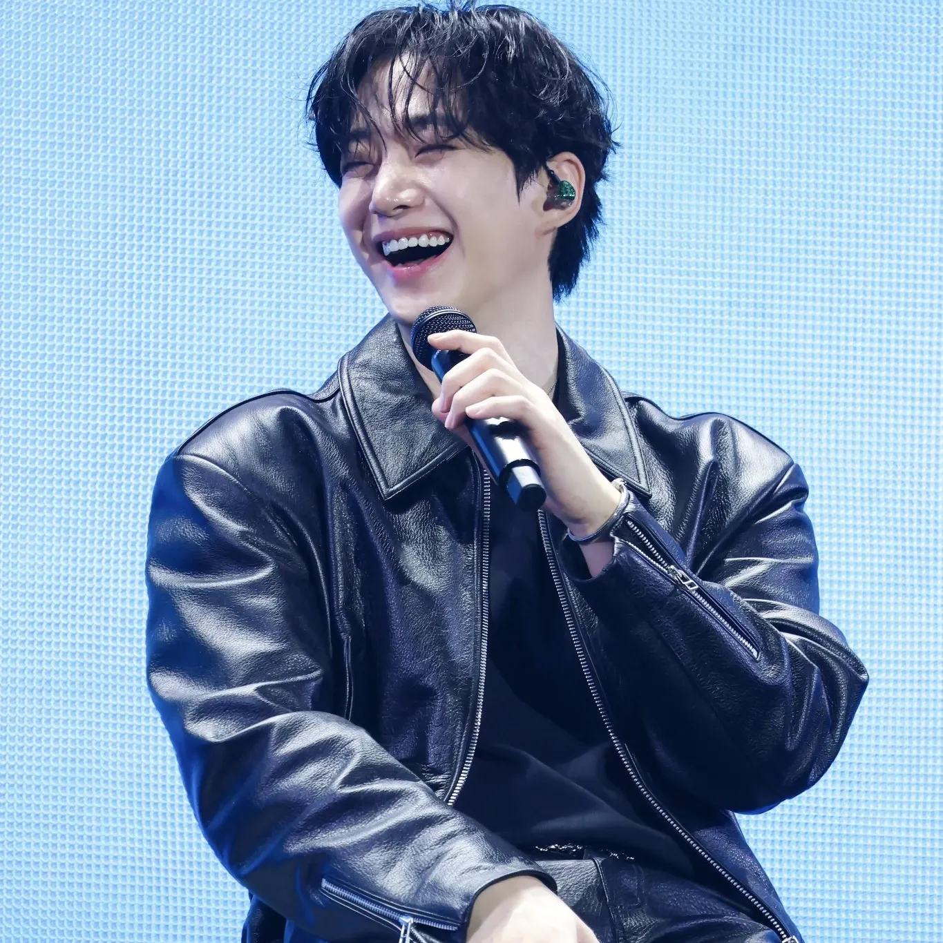 Foto kegiatan terbaru dari Lee Junho