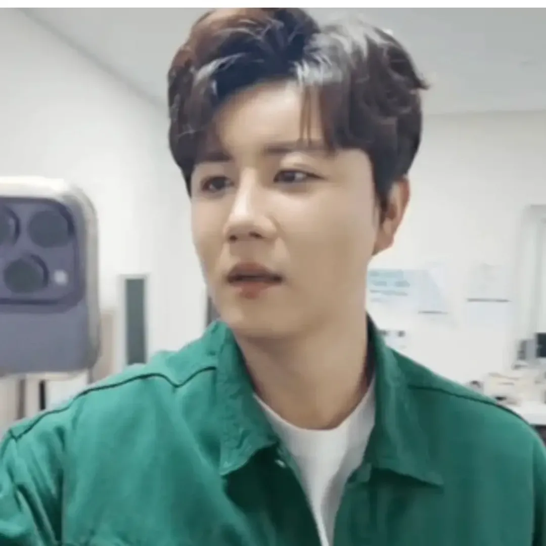 Behind-the-scenes cut of Jin Haesung