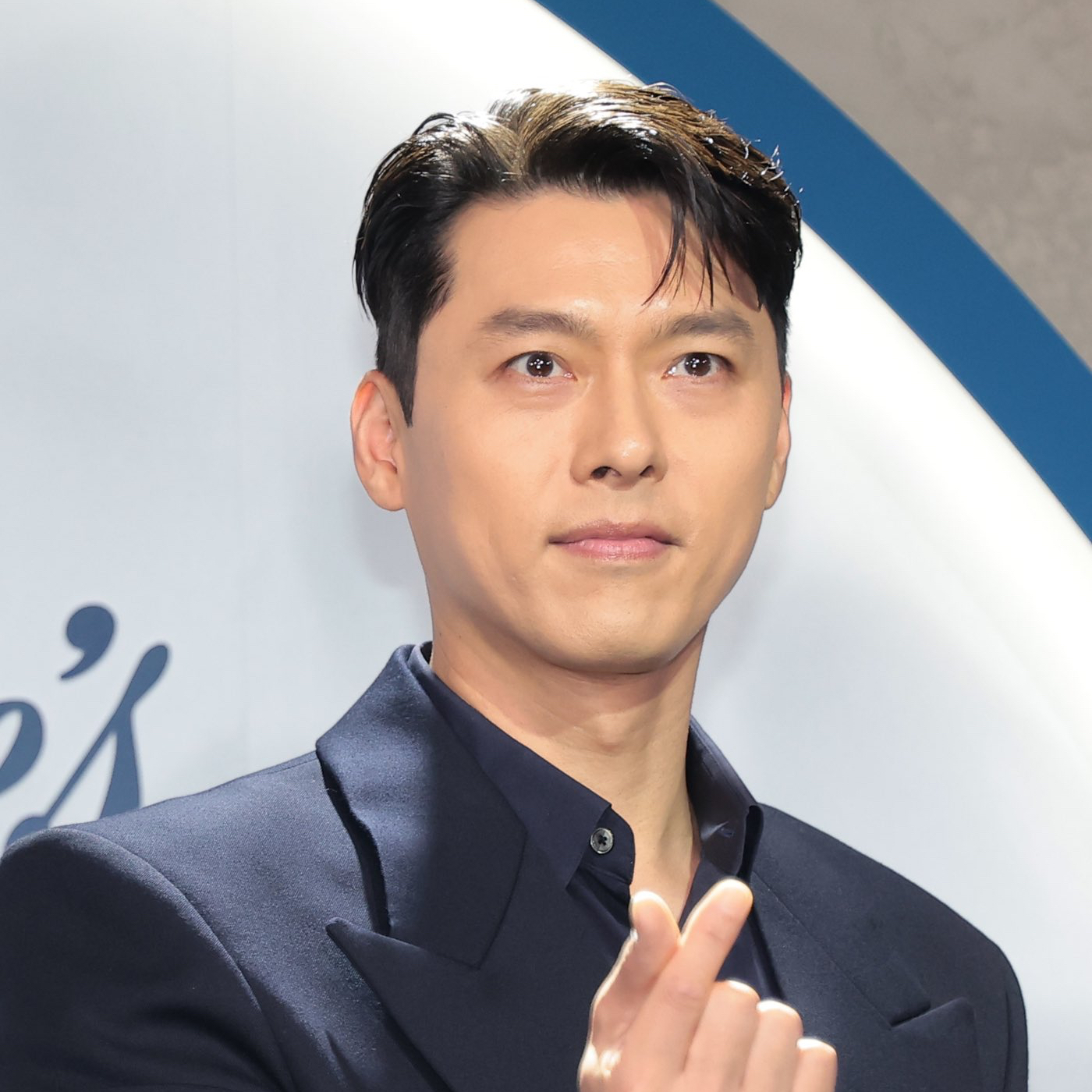 Foto terbaru dari Hyun Bin