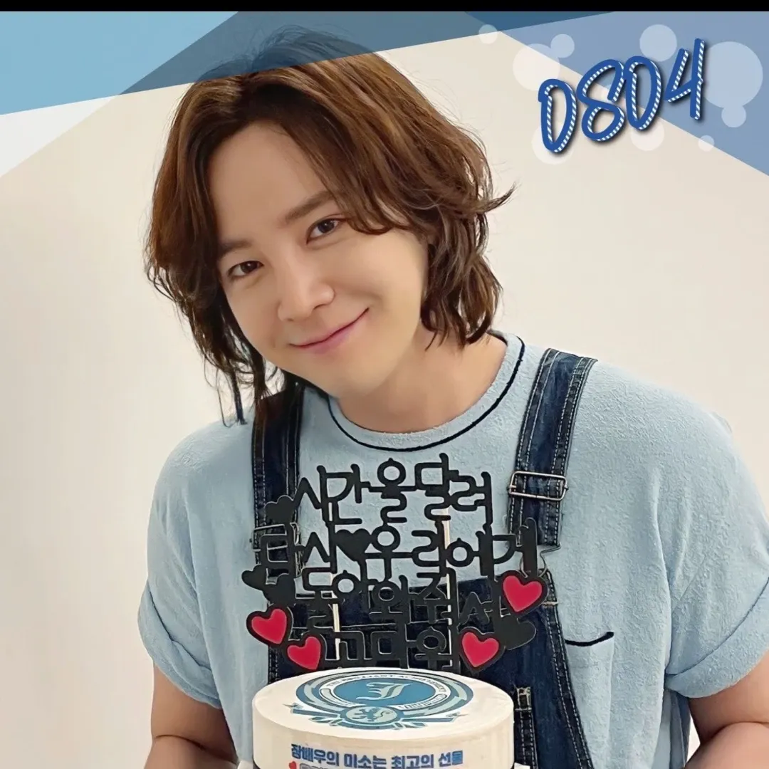 Behind-the-scenes cut of Jang Geunsuk