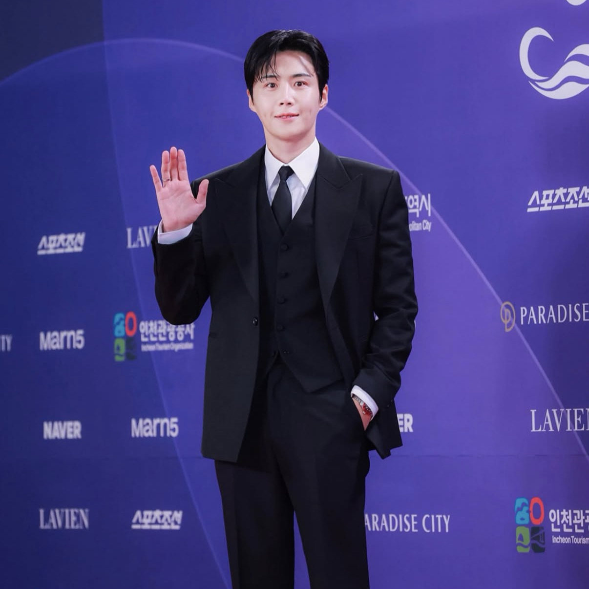 Latest photo of Kim Seonho