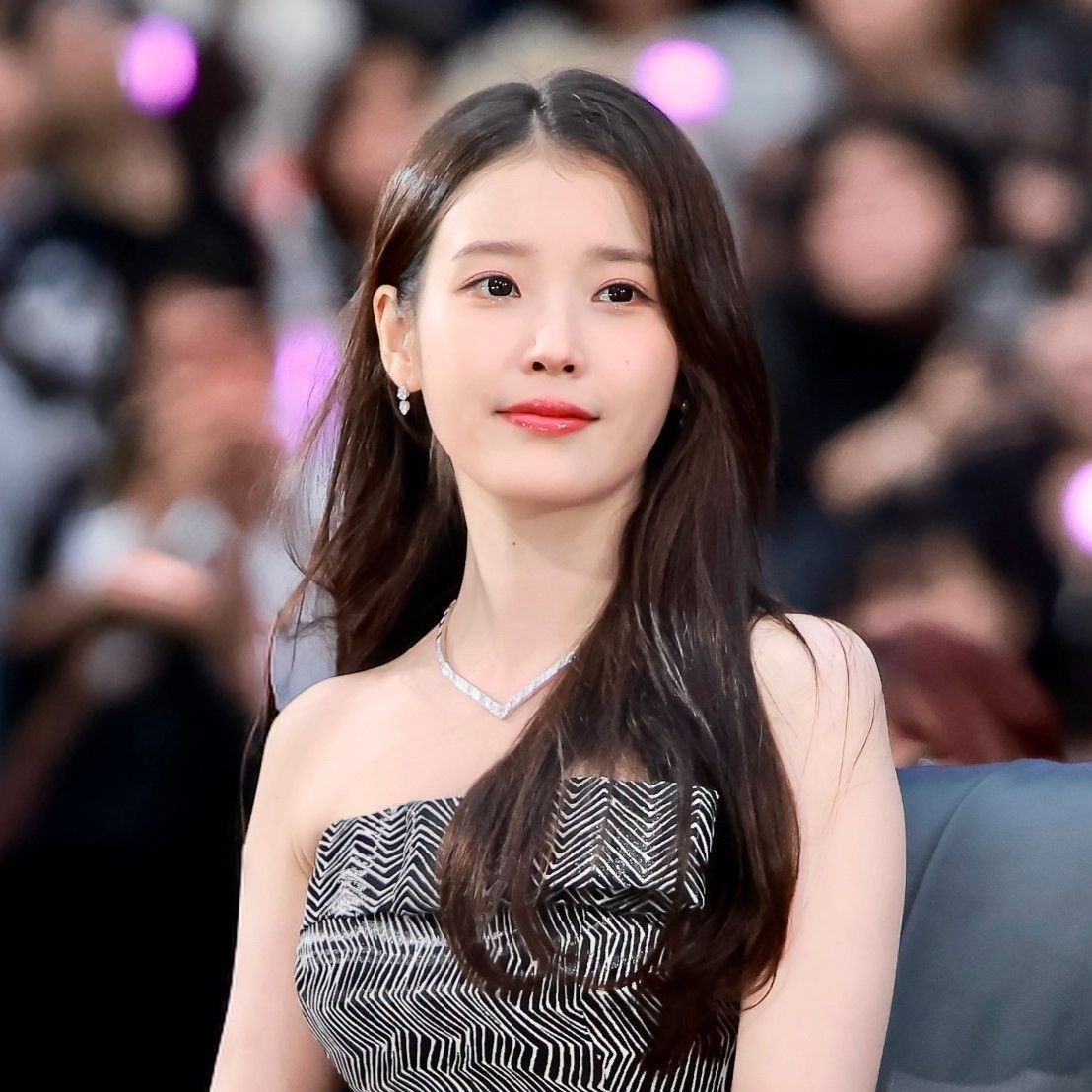 Momen yang diabadikan oleh penggemar IU