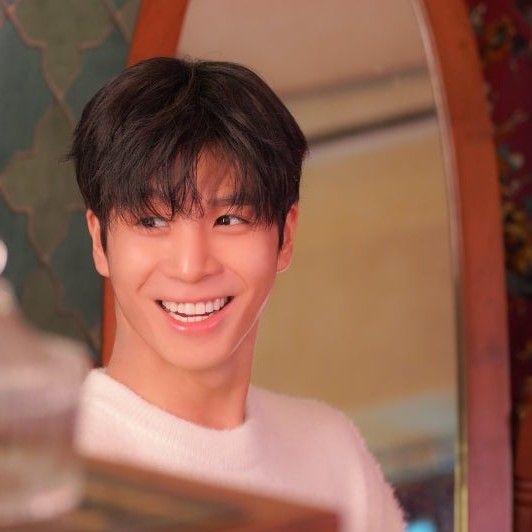 チョン・ドンウォンの最近の活動ショット