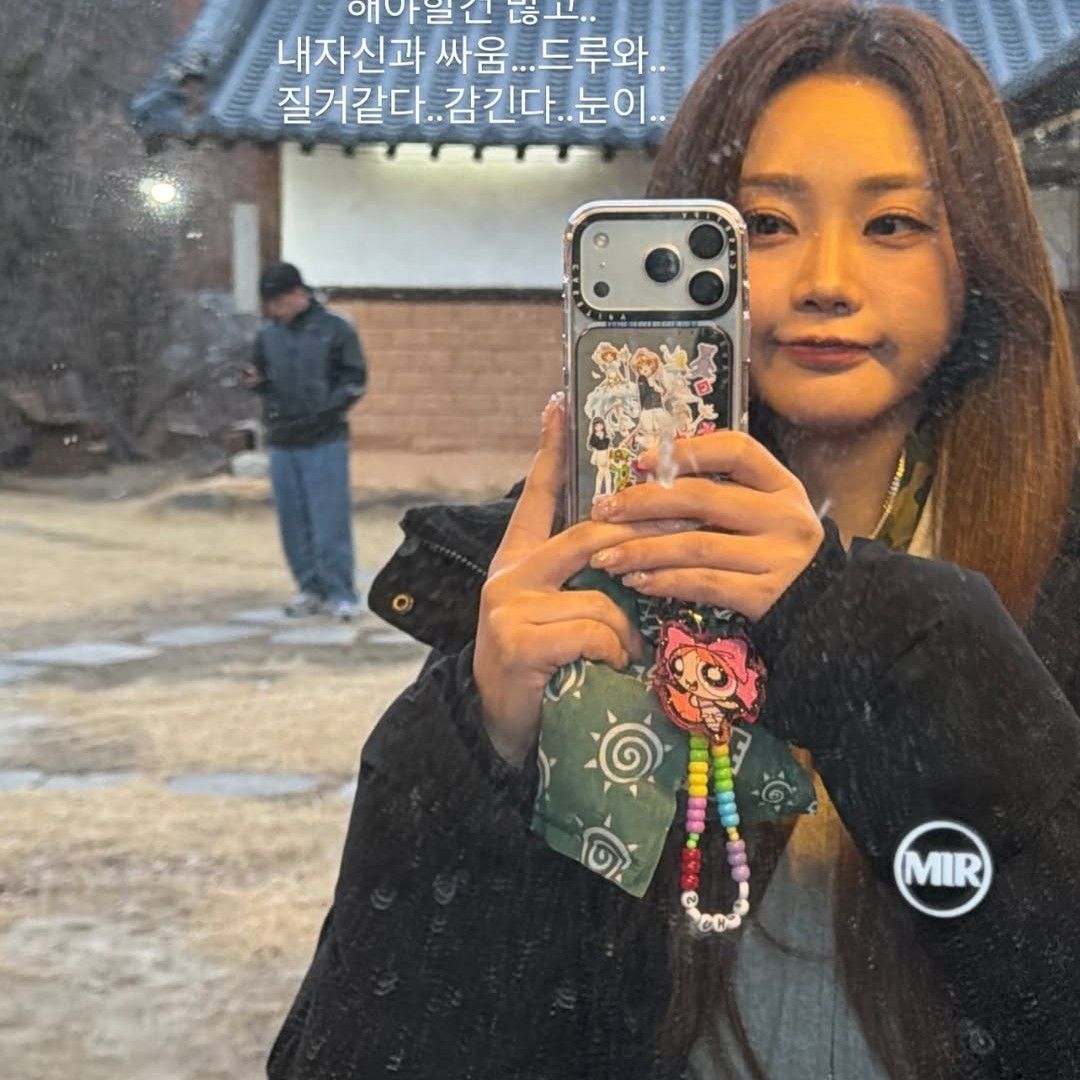 ホン・ジユンの最新写真