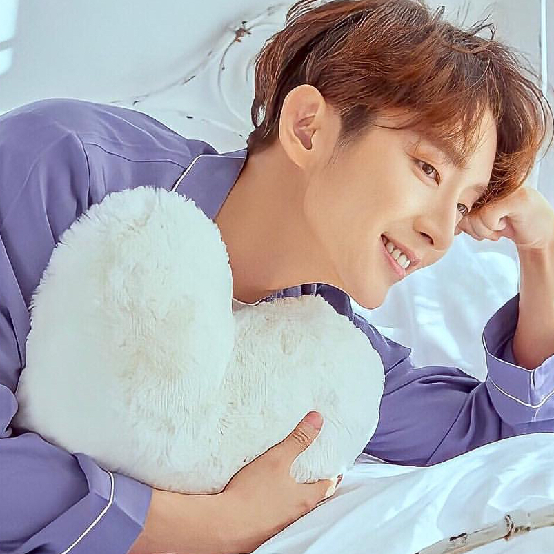 李準基的最新照片