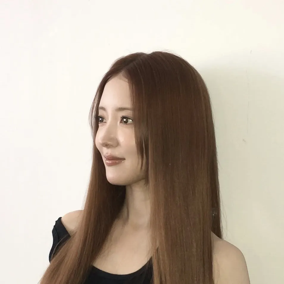 Behind-the-scenes cut of Lee Seyoung