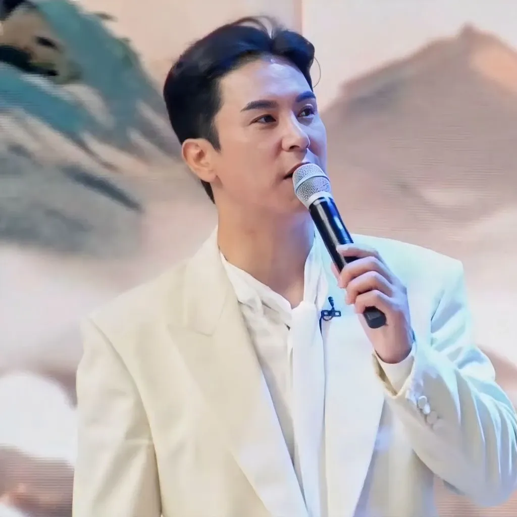 Momen yang diabadikan oleh penggemar Jang Minho