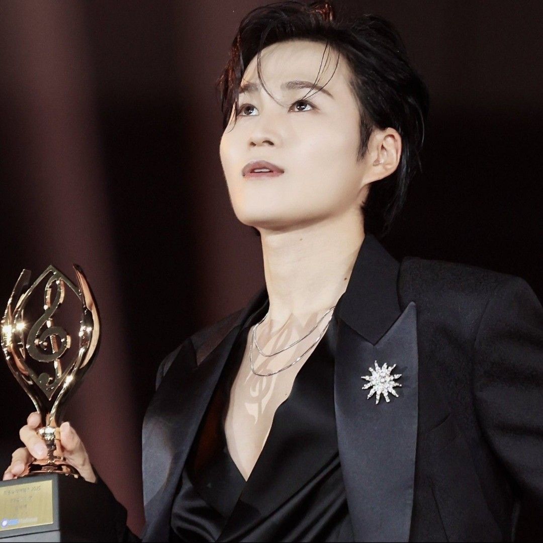 粉丝拍下的金熙栽瞬间