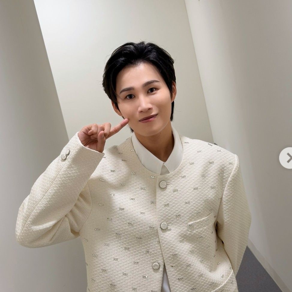 김희재의 비하인드 컷