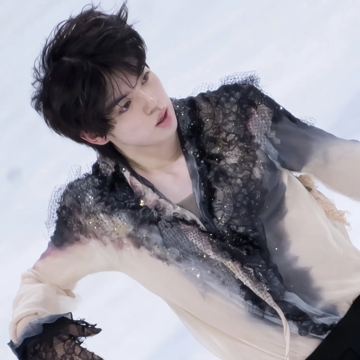 Behind-the-scenes cut of Cha Junhwan