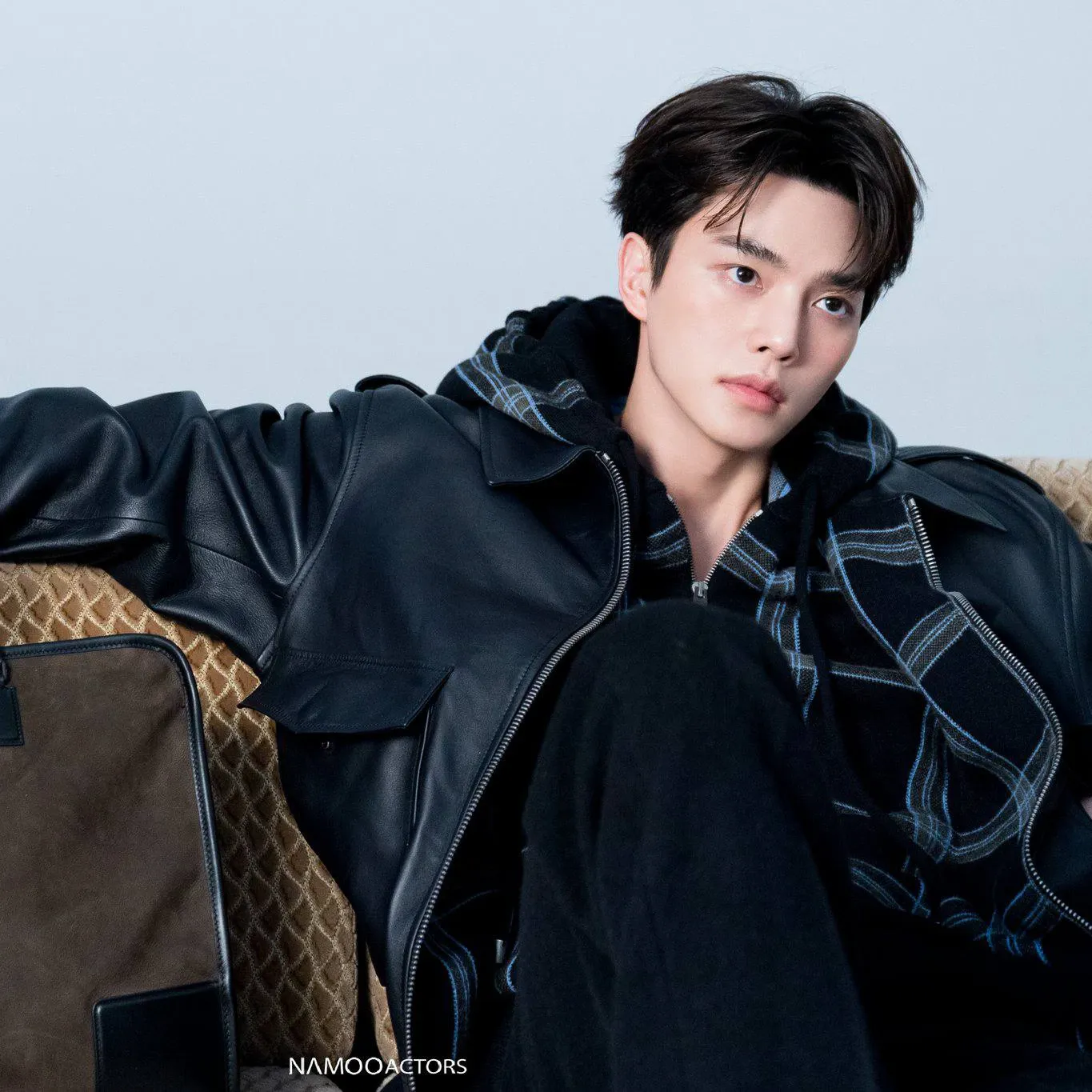 Behind-the-scenes cut of Song Kang