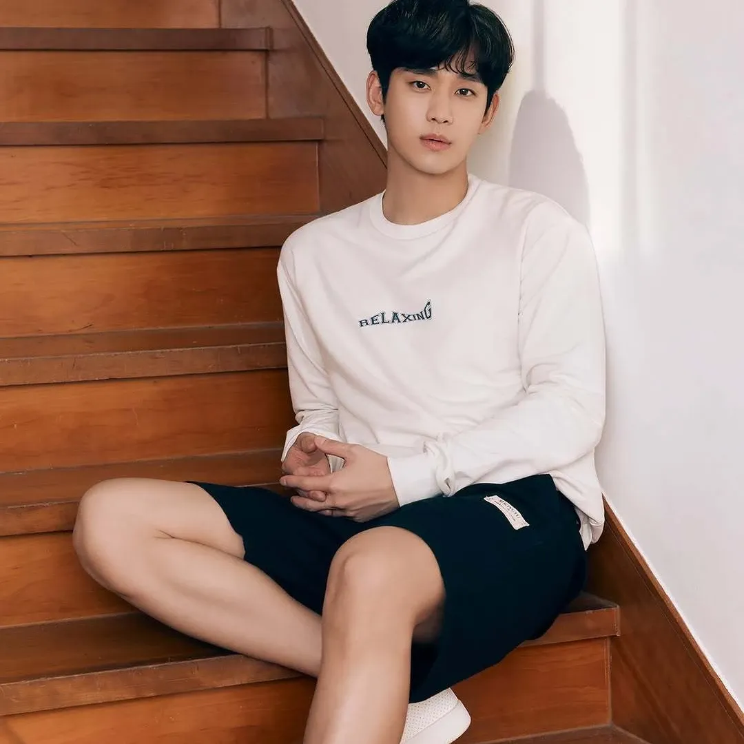 Recent activity shot of Kim Soohyun