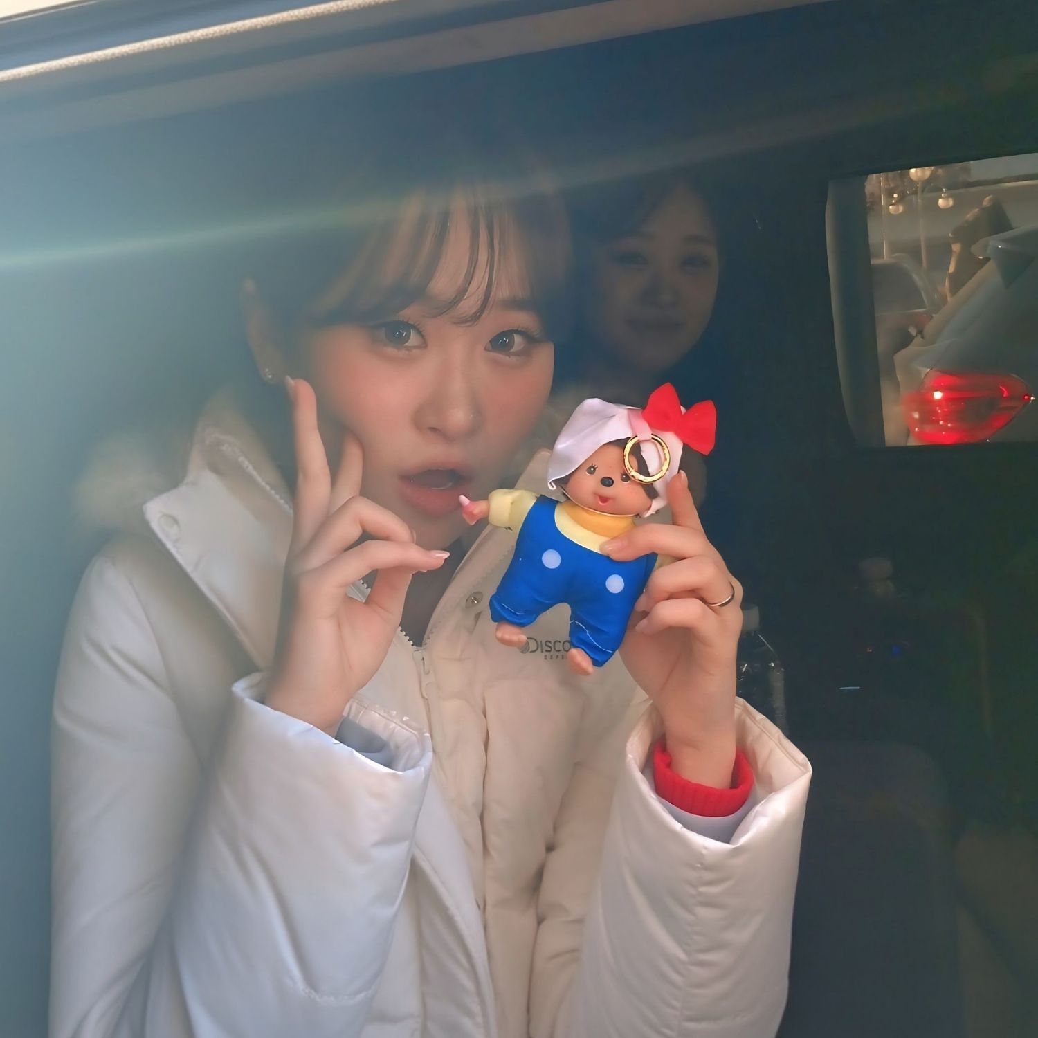 김다현의 비하인드 컷