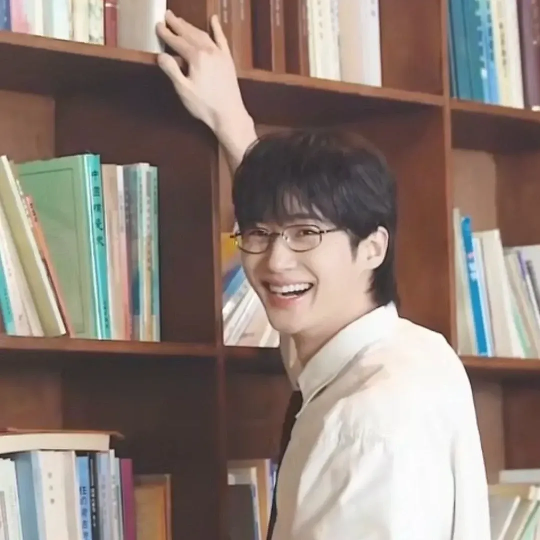 Latest photo of Byeon Wooseok