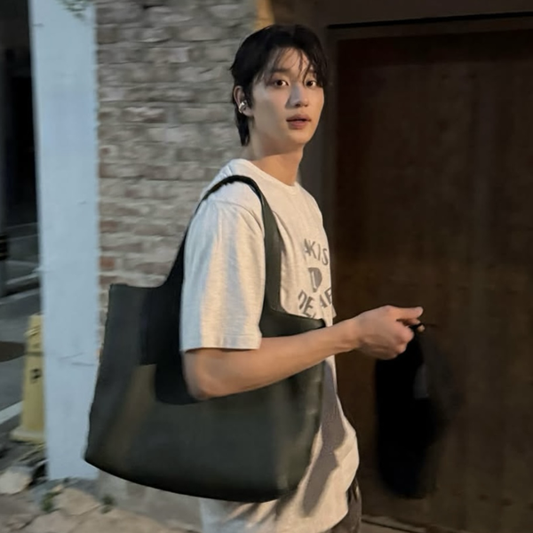 Today’s standout profile photo of Kim Jaewon on Choeaedol Celeb