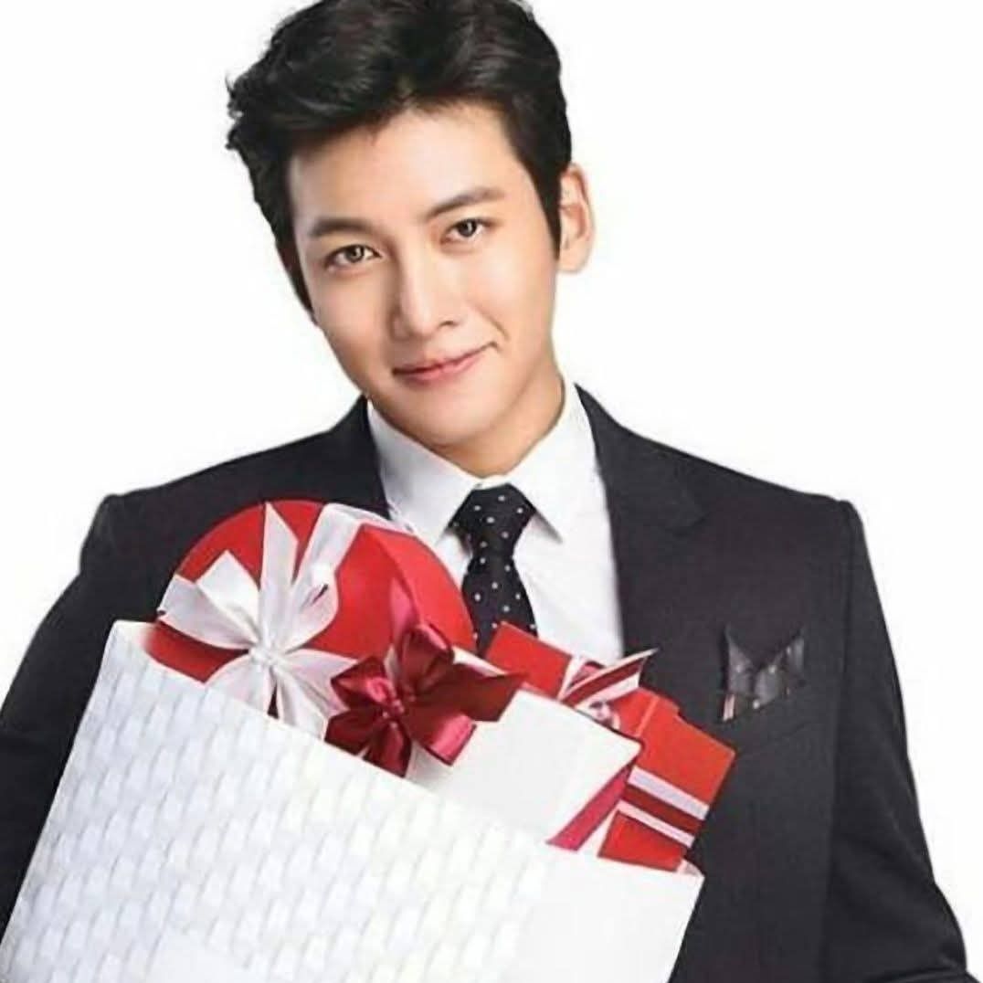 チ・チャンウクの最新写真