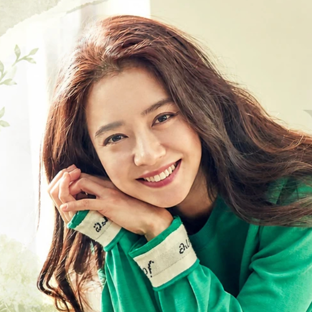 Cuplikan di balik layar dari Song Jihyo