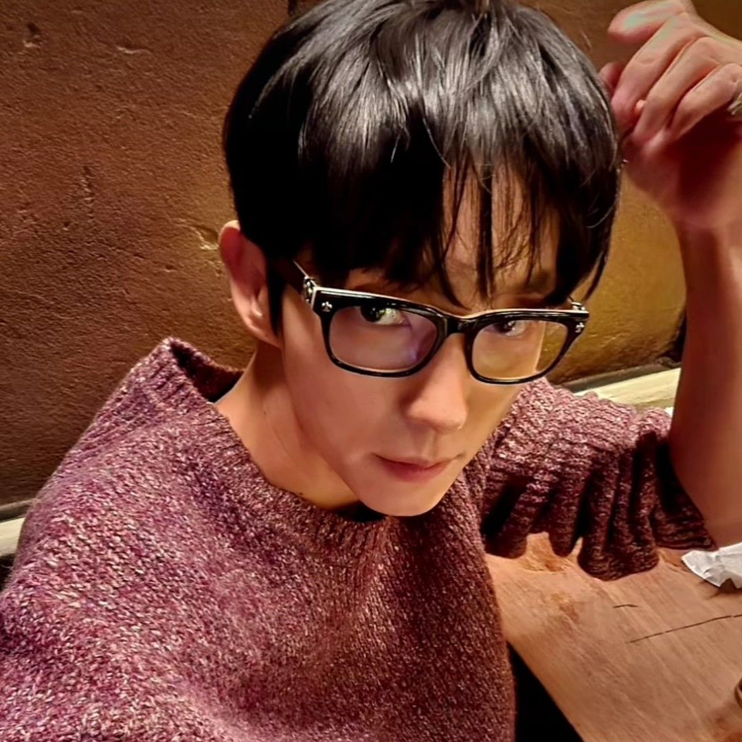 A moment captured by a fan of Lee Joongi