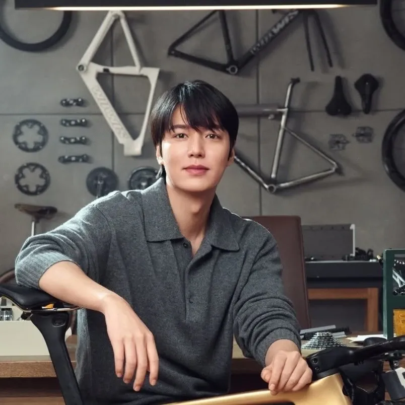 Behind-the-scenes cut of Lee Minho