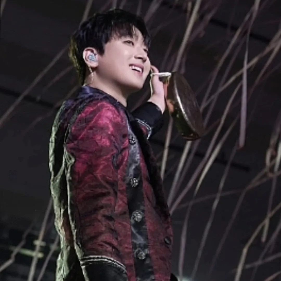 Foto terbaru dari Lee Chanwon