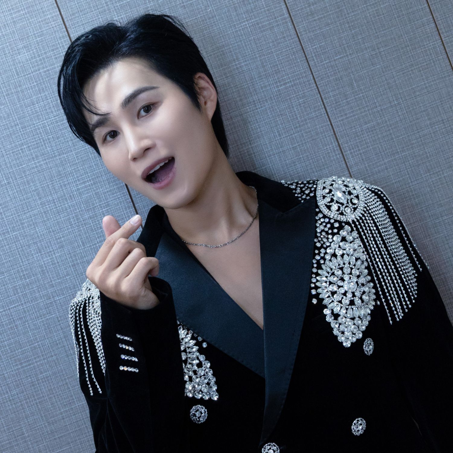 金熙栽的最新照片