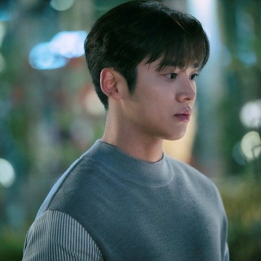 Cuplikan di balik layar dari Rowoon