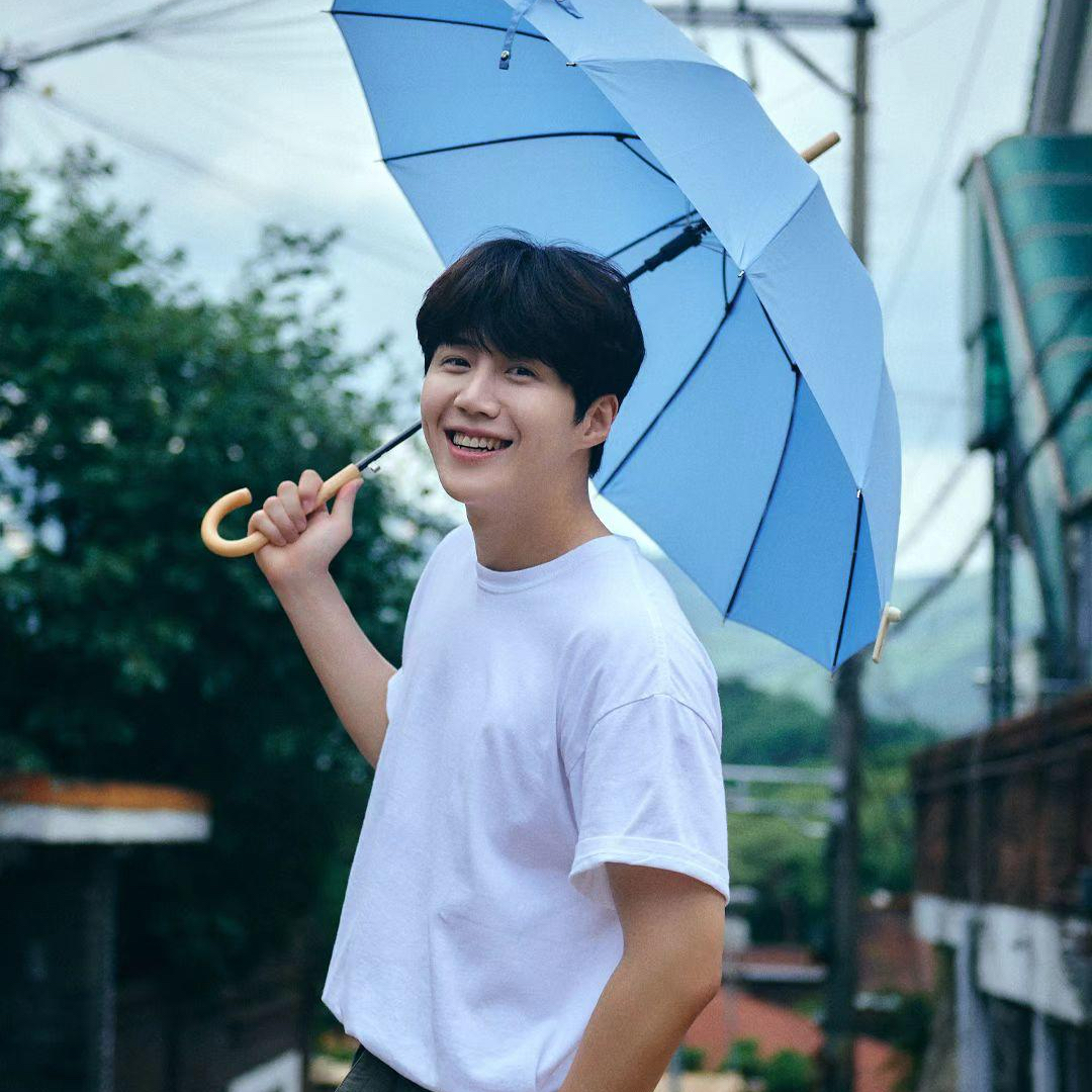 A moment captured by a fan of Kim Seonho