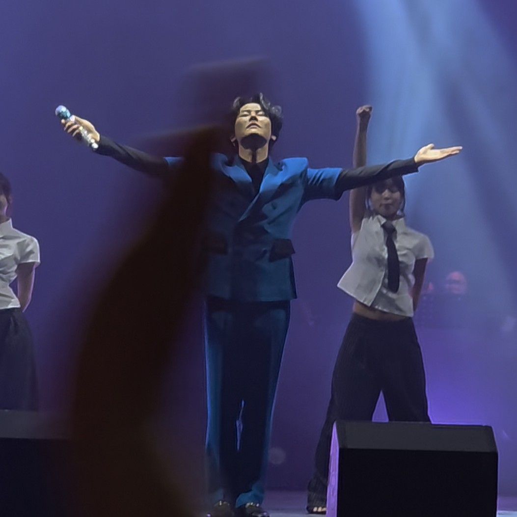 A moment captured by a fan of Kang Moonkyung