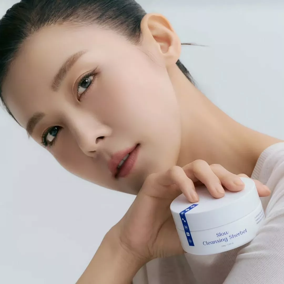 Latest photo of Ha Jiwon